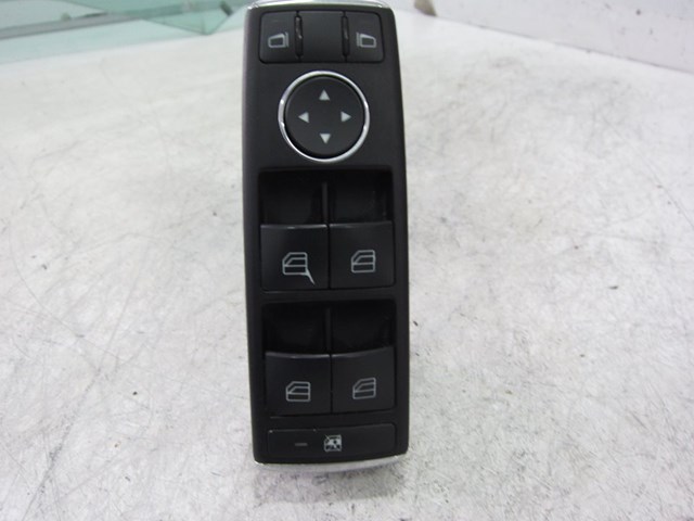 A2128208210 Mercedes
