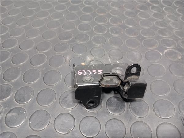 Zamek maski do Mercedes E W212