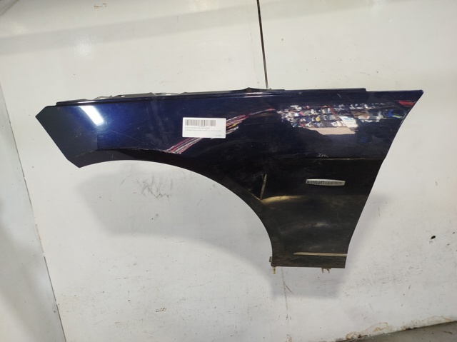 Błotnik przedni lewy A2128801118 MERCEDES