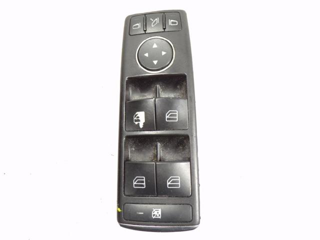 Panel przyciskowy sterowania podnośnikiem szyby przedni lewy A21290561009107 MERCEDES