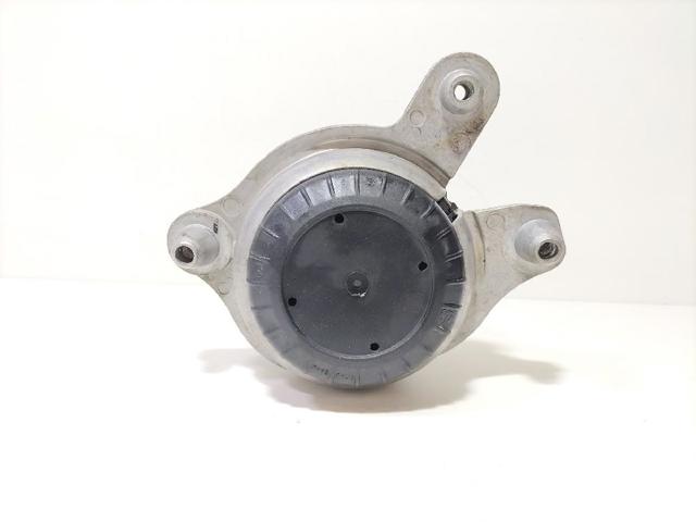 Poduszka (podpora) silnika prawa A2132403500 MERCEDES