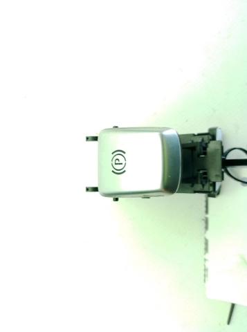 Przycisk elektromechanicznego hamulca postojowego (ręcznego) A2139056608 MERCEDES