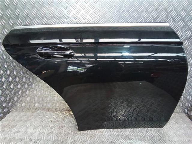 Drzwi tylne prawe A2197300205 MERCEDES