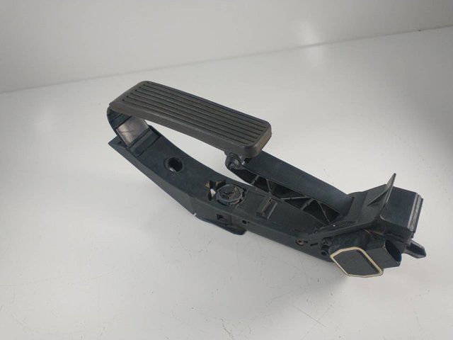 Pedał przyspieszenia (gazu) Mercedes S W221