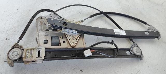 Mechanizm podnoszenia szyby drzwi przednich prawych A2207200446 MERCEDES
