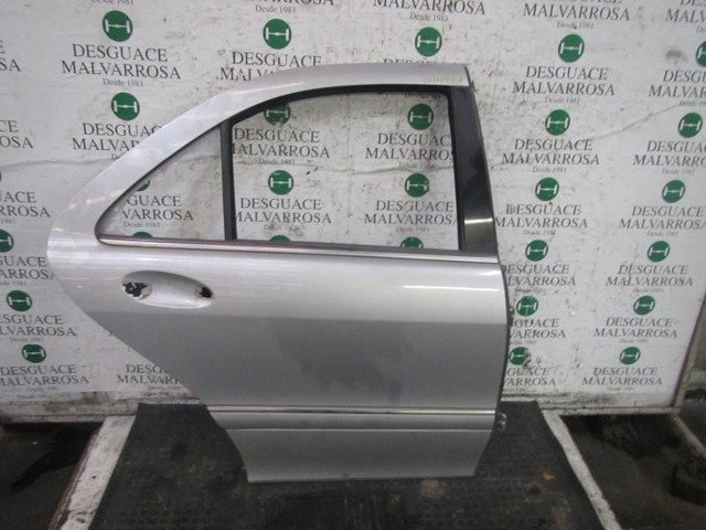 Drzwi tylne prawe A2207300205 MERCEDES