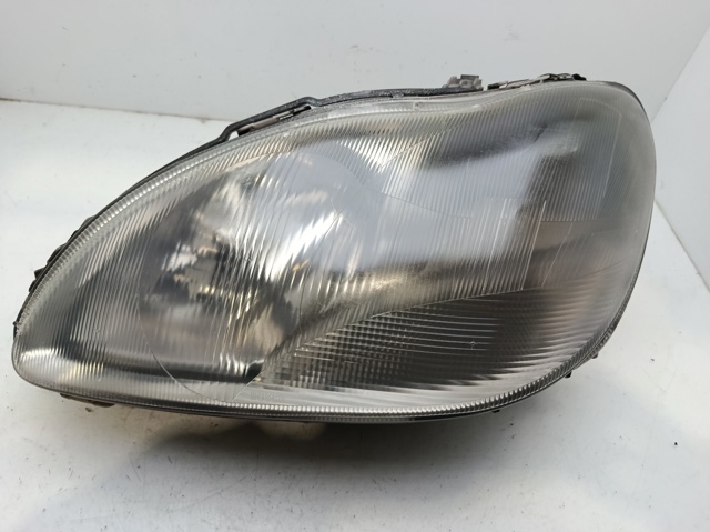 Reflektor lewy A2208200761 MERCEDES