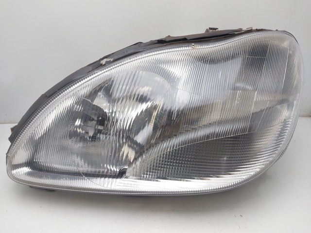 Reflektor lewy A2208200761 MERCEDES