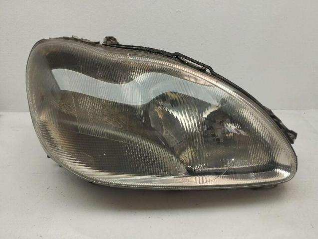Reflektor prawy A2208200861 MERCEDES