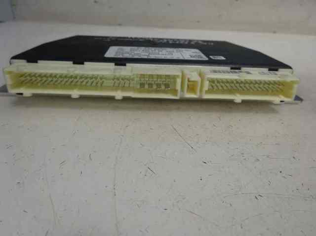 Sterownik zawieszenia pneumatycznego A2215408245 MERCEDES