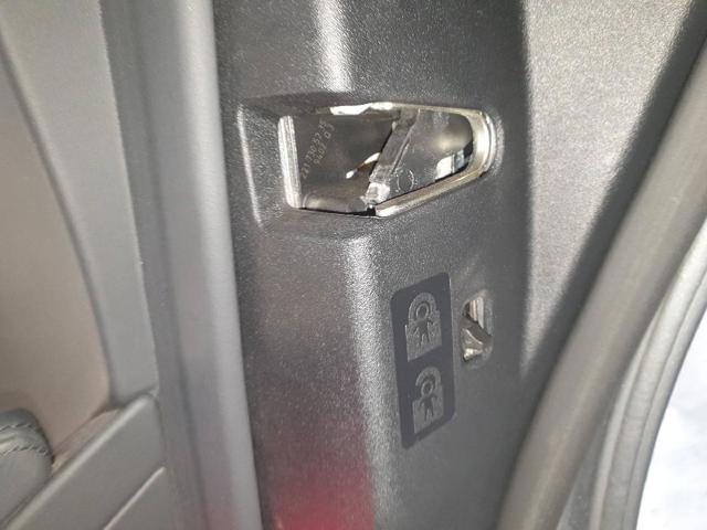 Zamek drzwi tylnych prawych do Mercedes S W221