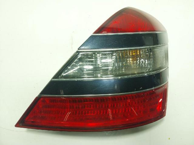 Lampa zespolona tylna prawa A2218200664 MERCEDES