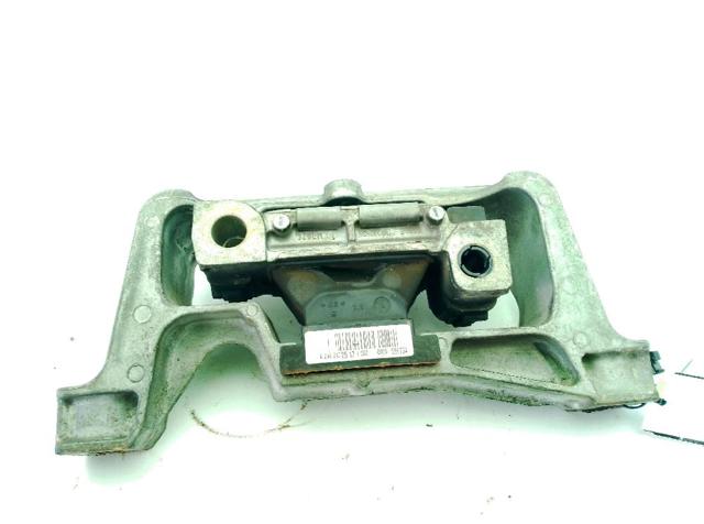 Poduszka (podpora) silnika prawa A2462402517 MERCEDES