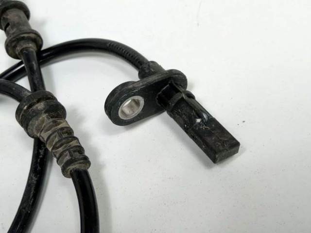 Czujnik ABS przedni A2465402510 MERCEDES