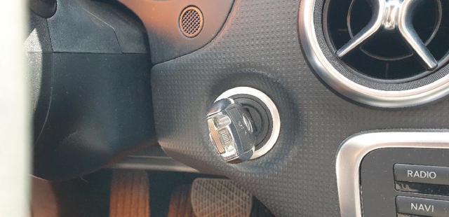 Stacyjka Mercedes B