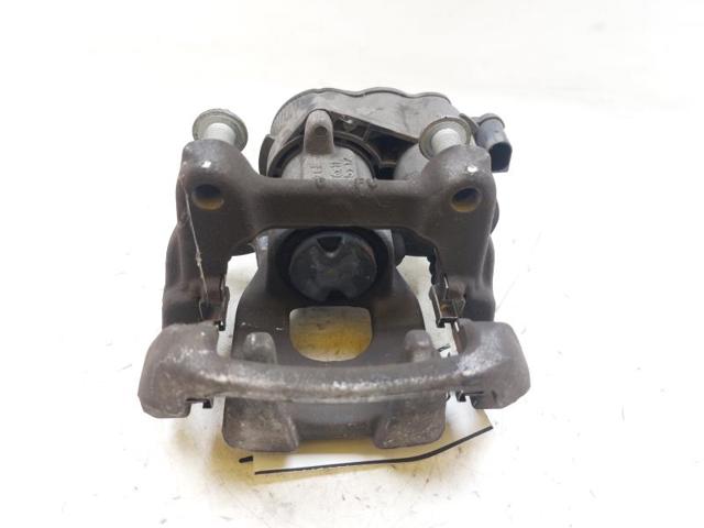 Zacisk hamulcowy tylny lewy A2474231900 MERCEDES