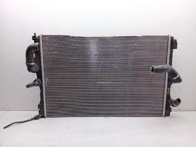 Chłodnica silnika A2475000203 MERCEDES