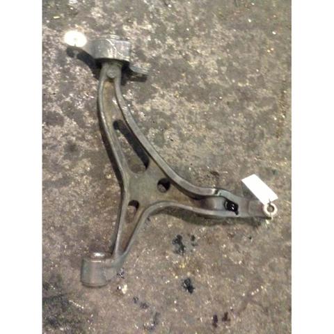 Wahacz zawieszenia przedniego dolny lewy A2513301907 MERCEDES