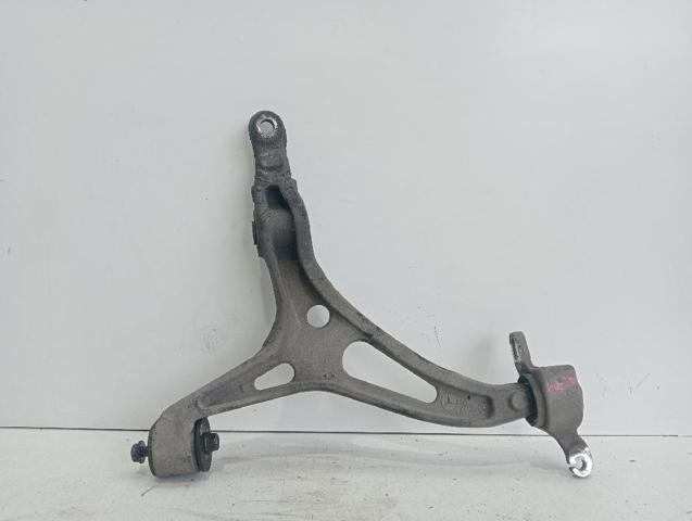 Wahacz zawieszenia przedniego dolny prawy A2513302007 MERCEDES