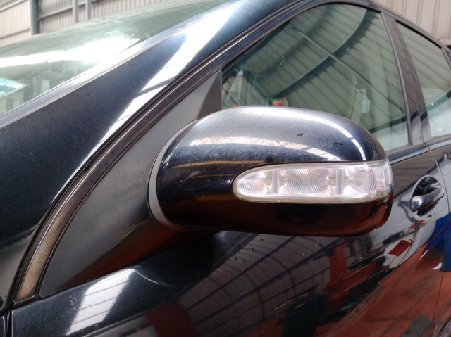 Kupić Lusterko wsteczne lewe Mercedes R W251 w dobrej cenie