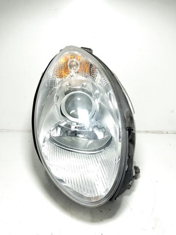 Reflektor prawy Mercedes R W251