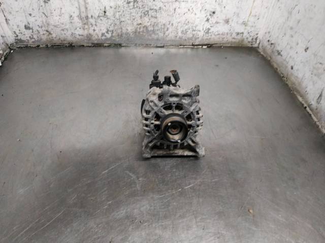 Alternator A2661540802 MERCEDES