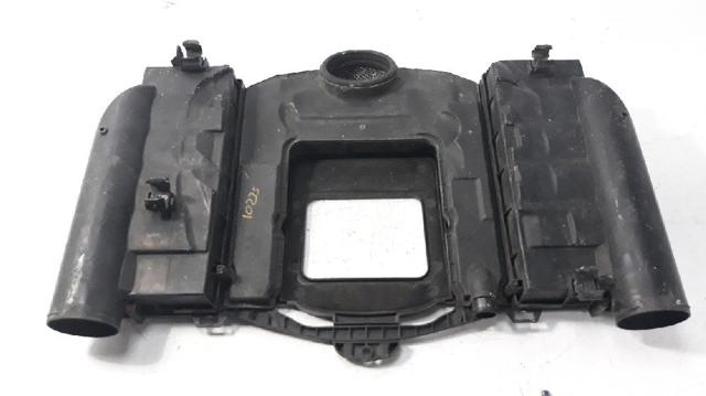 Obudowa filtra powietrza Mercedes C S203