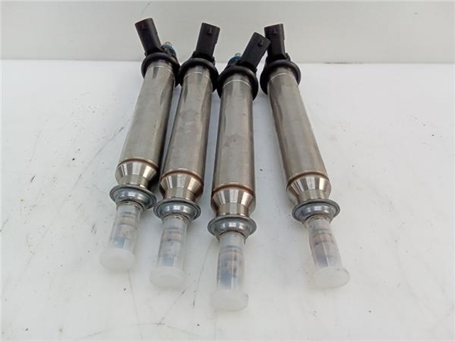 Wtryskiwacz paliwa A2780700687 MERCEDES