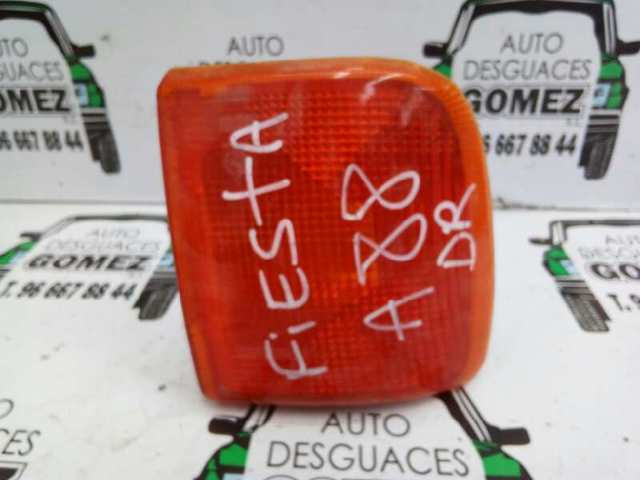 Reflektor prawy A2810881 FORD