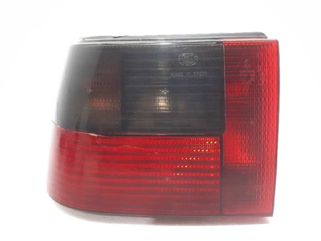 Reflektor prawy A2810881 VAG