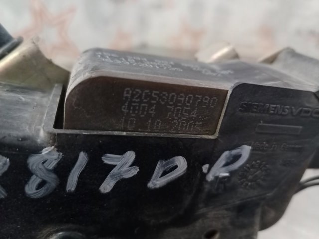 Zamek drzwi przednich prawych A2C53090790 MERCEDES