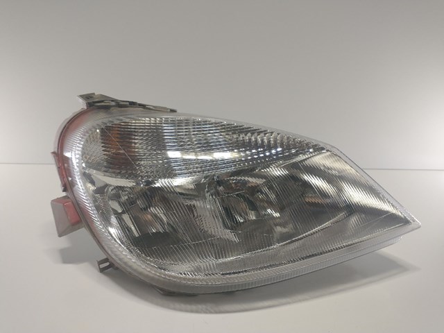 Reflektor prawy A4148200161 MERCEDES