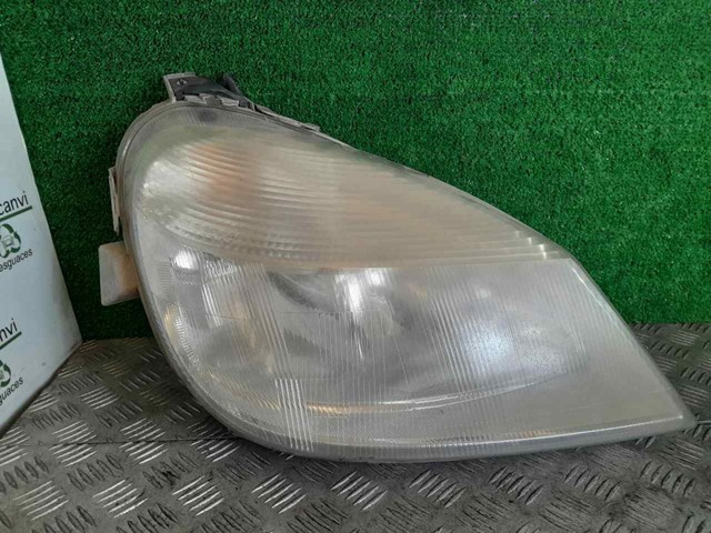 Reflektor prawy A4148200161 MERCEDES