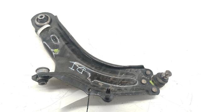 Wahacz zawieszenia przedniego dolny lewy A4153300300 MERCEDES