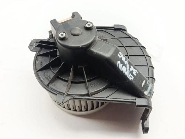 Silniczek wentylatora nagrzewnicy (ogrzewacza wnętrza) A4158350700 MERCEDES