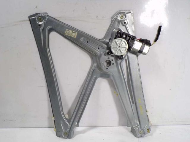 Mechanizm podnoszenia szyby drzwi przednich prawych A4517200646 MERCEDES