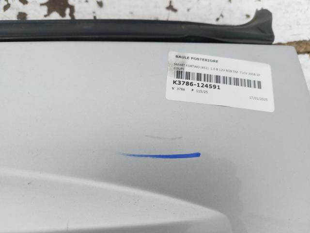 Klapa bagażnika A4517420210 MERCEDES