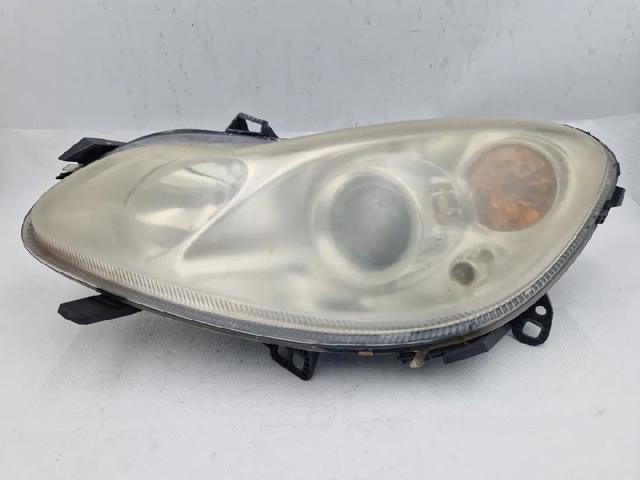 Reflektor lewy A4518200159 MERCEDES