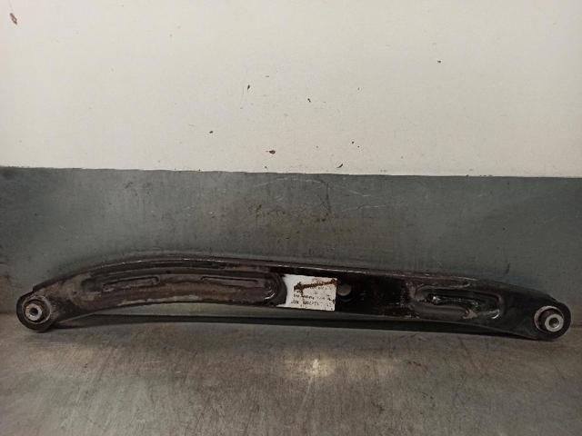 Wahacz poprzeczny zawieszenia tylnego lewy A4533506700 MERCEDES