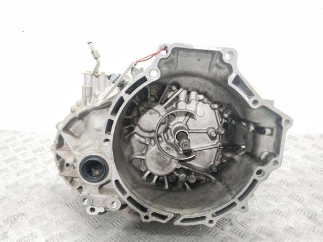 Mechaniczna skrzynia biegów w komplecie A6011701XC MAZDA