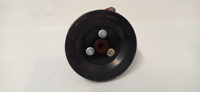 Koło pasowe pompy wspomagania hydraulicznego A6042360010 MERCEDES