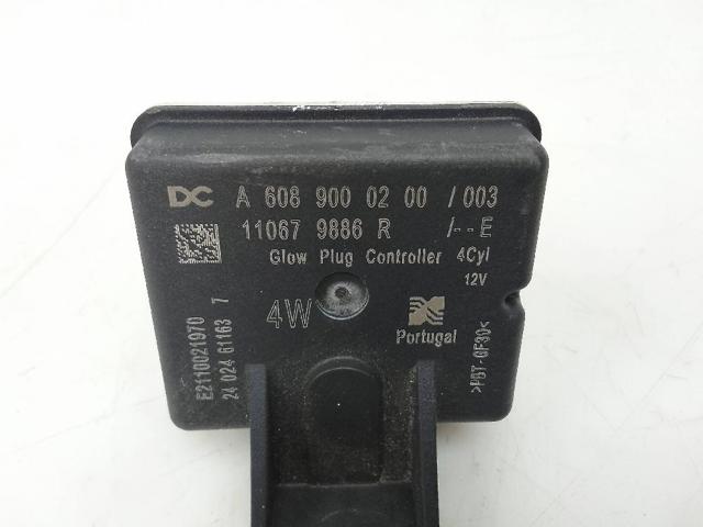 Przekaźnik świec żarowych A6089000200 RENAULT