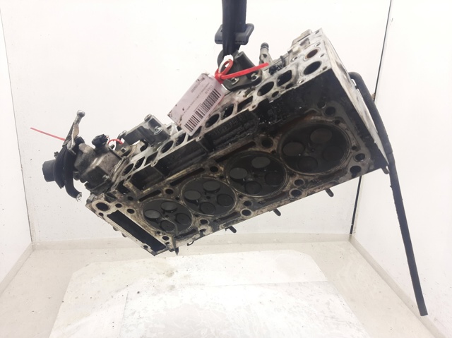 Głowica cylindrów A6110105020 MERCEDES