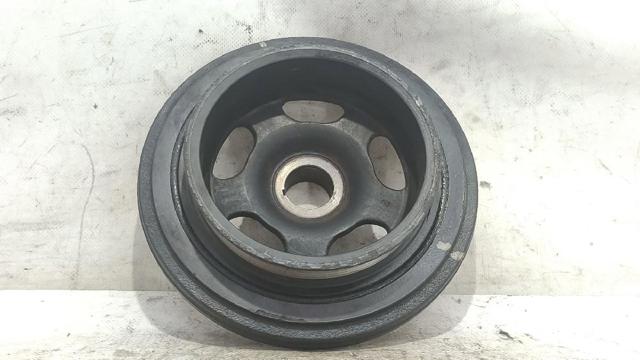 Koło pasowe wału korbowego A6110300203 MERCEDES