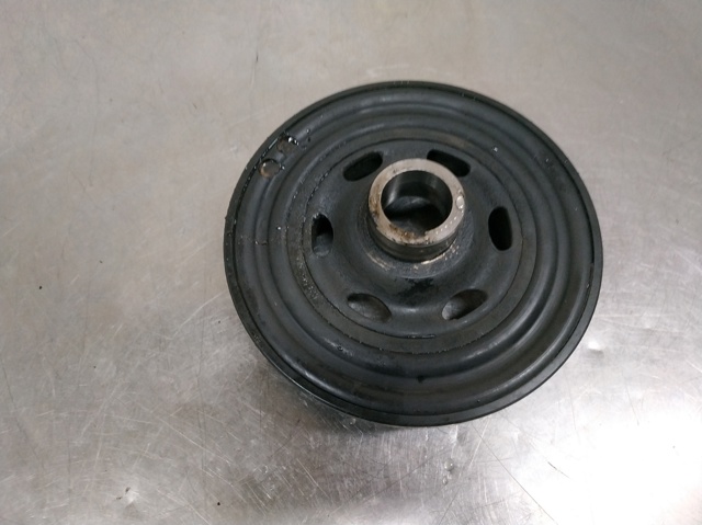 Koło pasowe wału korbowego A6110300503 MERCEDES