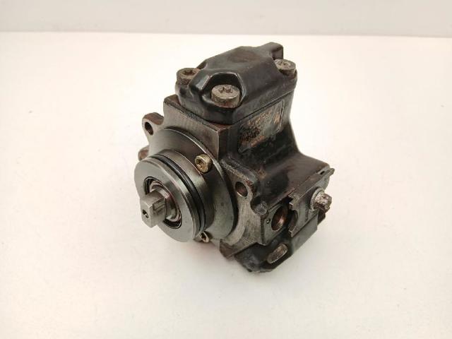 Pompa wtryskowa wysokiego ciśnienia A6110700501 MERCEDES