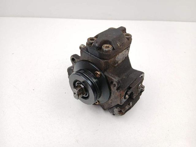 Pompa wtryskowa wysokiego ciśnienia A6110700501 MERCEDES