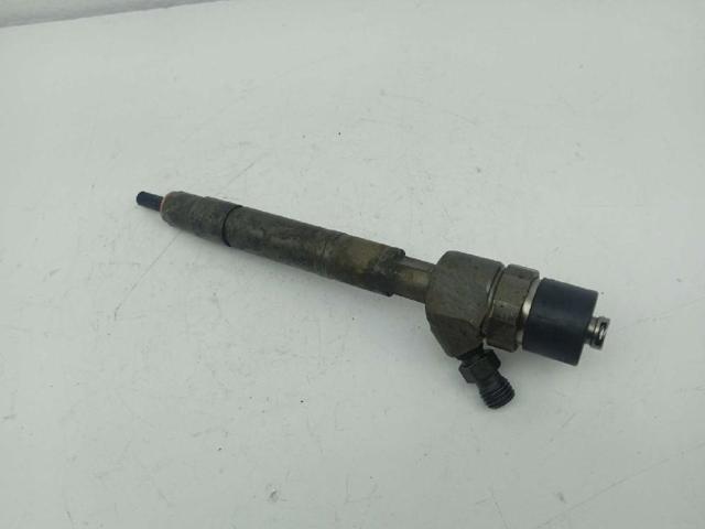 Wtryskiwacz paliwa A6110700987 MERCEDES