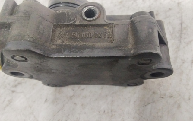 A6110900250 Mercedes