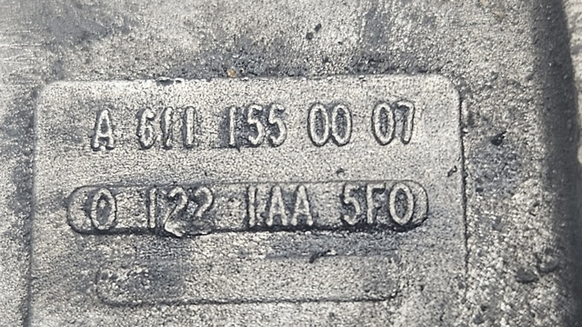 Wspornik alternatora Mercedes E S210